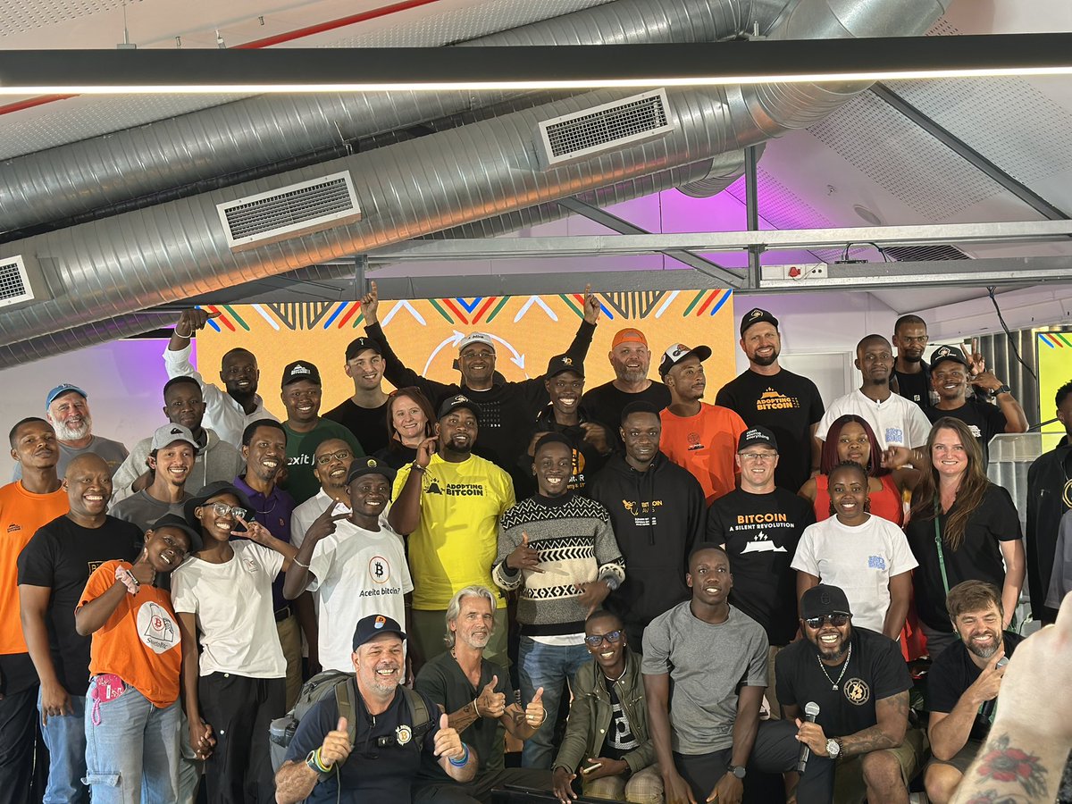 Ck CharlX tweet media