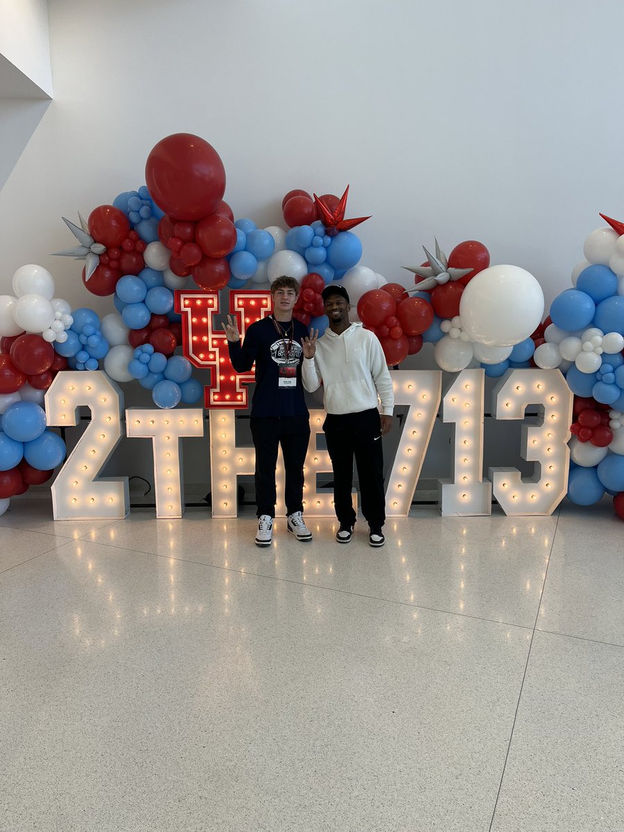 ℋ𝓊𝓃𝓉ℯ𝓇 ℋ𝒶𝓊ℊ tweet media