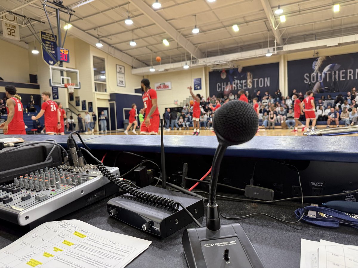 BradNarrates's tweet photo. Thursday night is college night - so why not do some college hoop 🏀🎤 PA for @CSU_Mbball &amp; @RadfordHoops. 
#PAGameday
#PAAnnouncer
#BucStrong
#EDIG7 https://t.co/RKKqFJGpWm