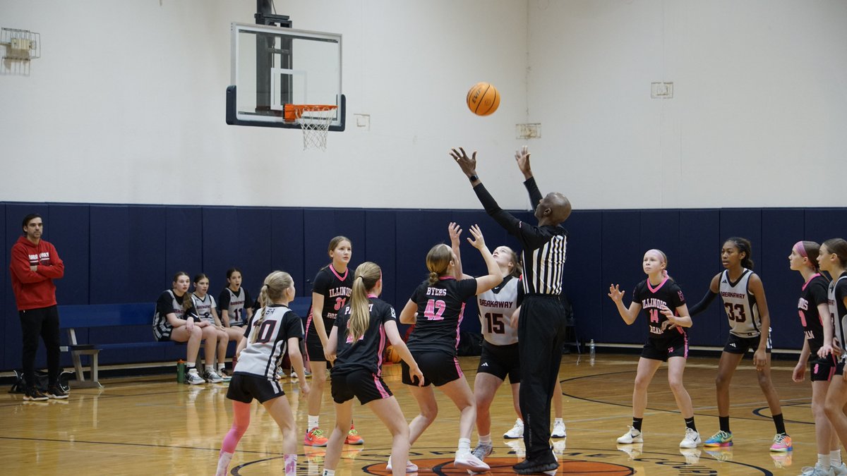 Illinois Lady Lightning Winter Classic tweet media