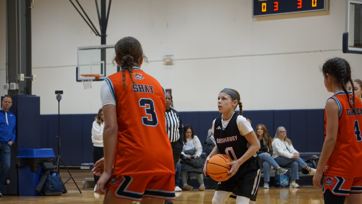 Illinois Lady Lightning Winter Classic tweet media