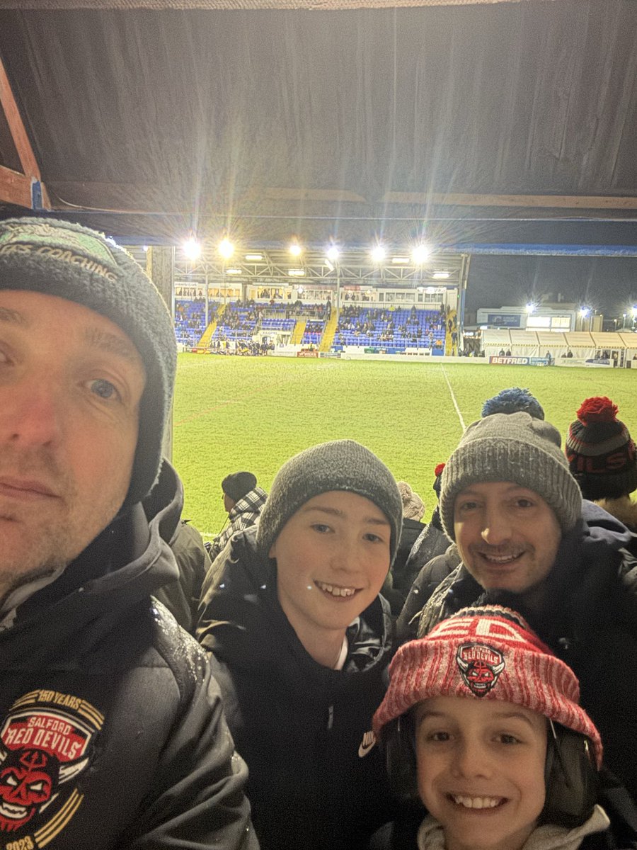 Hickmao's tweet photo. Barrow Away @SalfordDevils https://t.co/QjfwzzDPyx