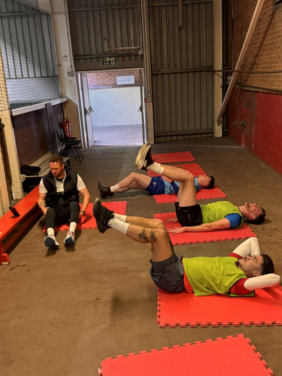 Ian Selley tweet media