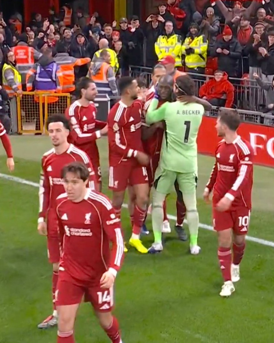 Football on TNT Sports tweet media