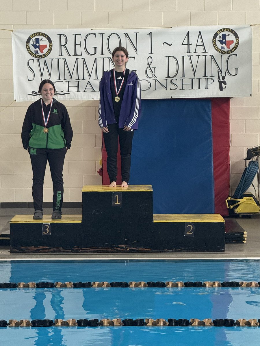 GatorSwimNDive's tweet photo. 1 meter diving Regional Champion &amp; New School Record 

Lola Builtron (STATE BOUND) https://t.co/aewBvAu6pP