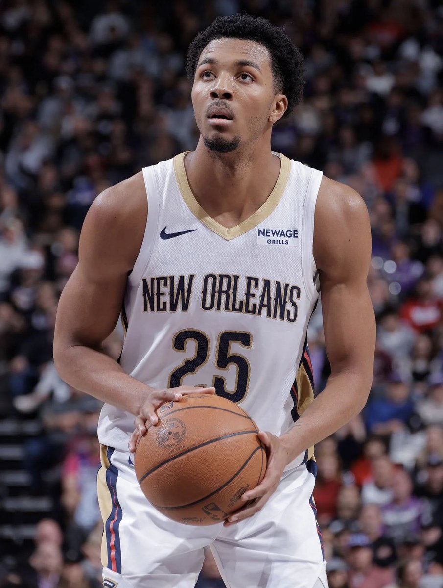BREAKING: The New Orleans Pelicans are finalizing a trade to send Trey Murphy to the Los Angeles Lakers for a package centred around Dalton Knecht as part of a multi team trade with the Atlanta Hawks, sources tell <a href="/espn/">ESPN</a>.