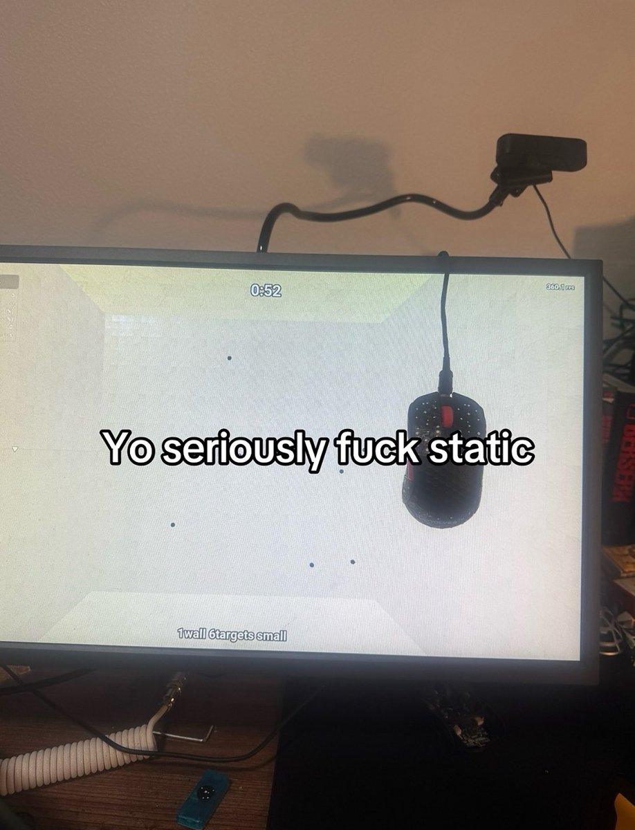 EXE Tracking tweet media