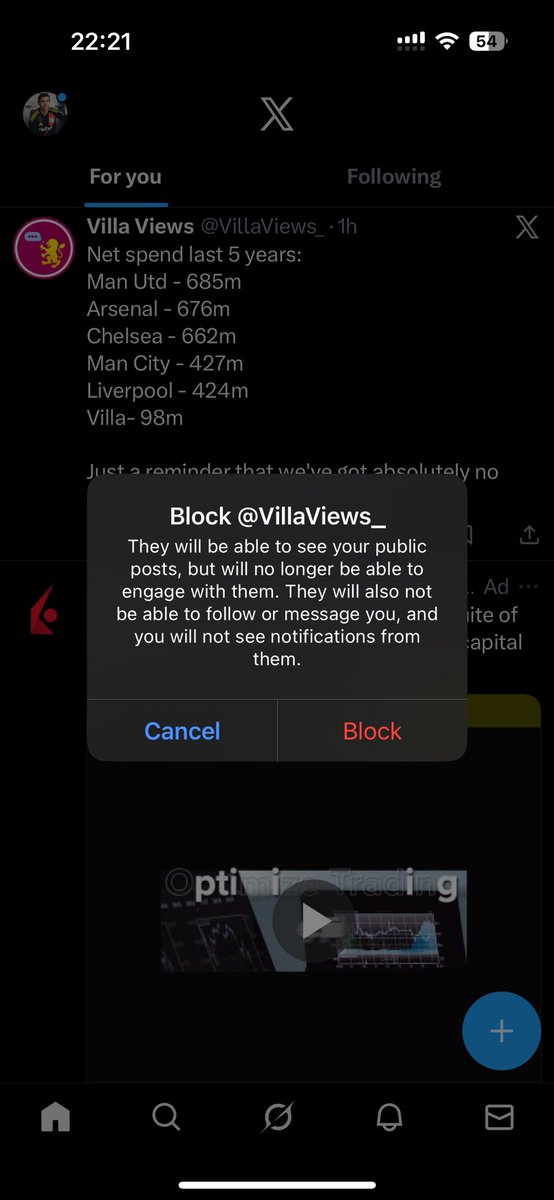 Wainwright6Avfc's tweet photo. Recommend all Villa fans block this bell end. #avfc https://t.co/IRdr7Zy4DC