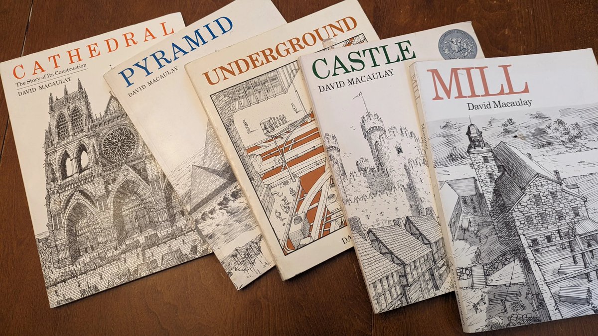 TimothyEveland's tweet photo. @KeksWitnesses You're right these books look awesome. https://t.co/mRJvj5d98e
