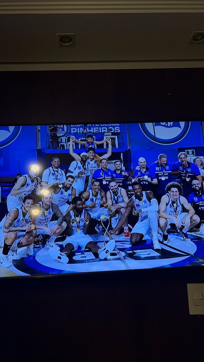 QUE MOMENTO!

TIME🩵🏆🏆