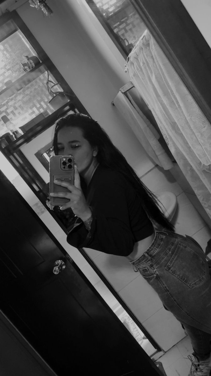 Tatiana 🌻🌻🌻🌻 (@dietacanibal98) on Twitter photo 