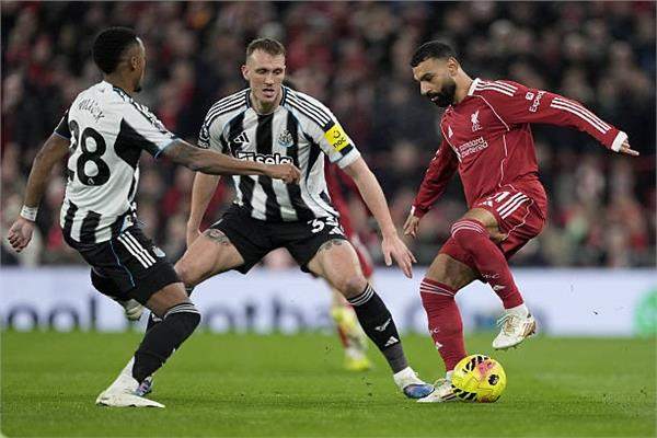 محمد صلاح يواصل كتابة التاريخ ويحقق رقما قياسيا جديدا في الدوري الإنجليزي .. عاجل 