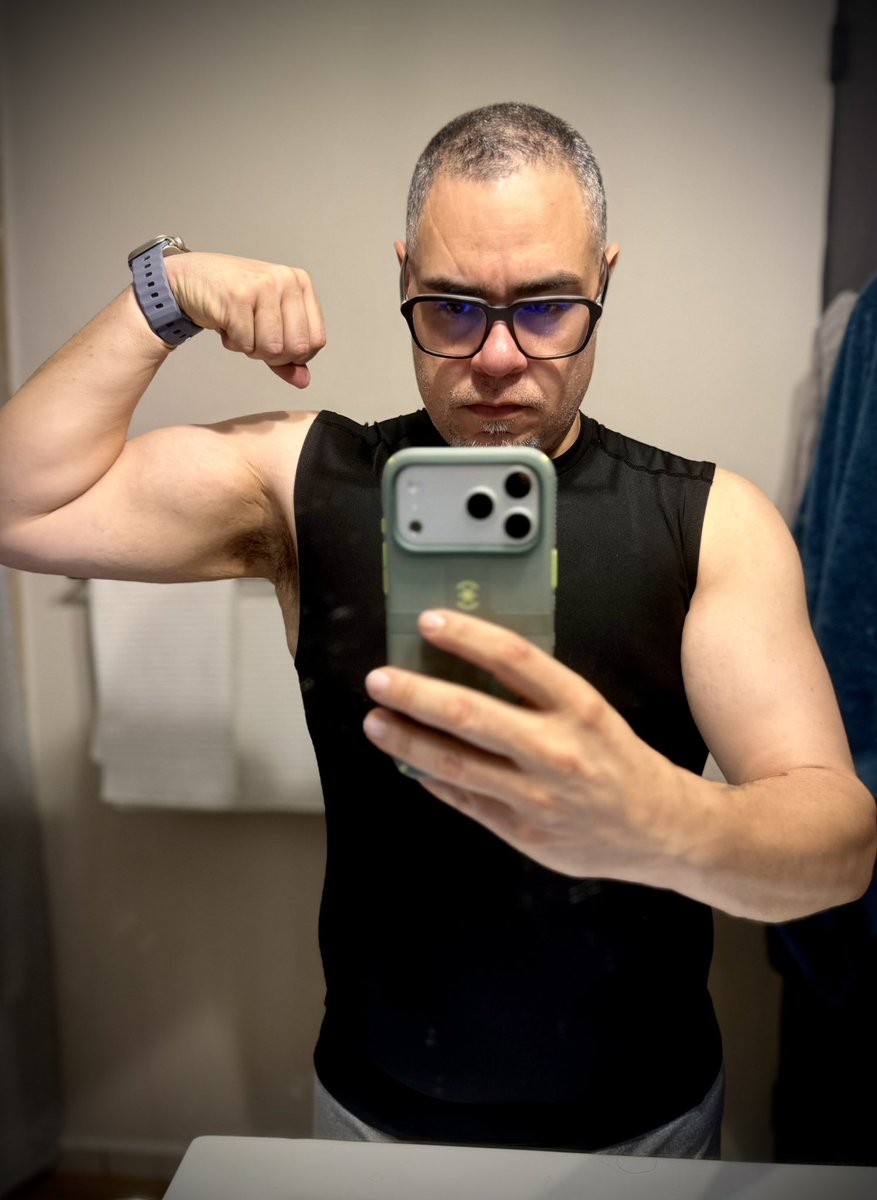 Joel Escudero tweet media