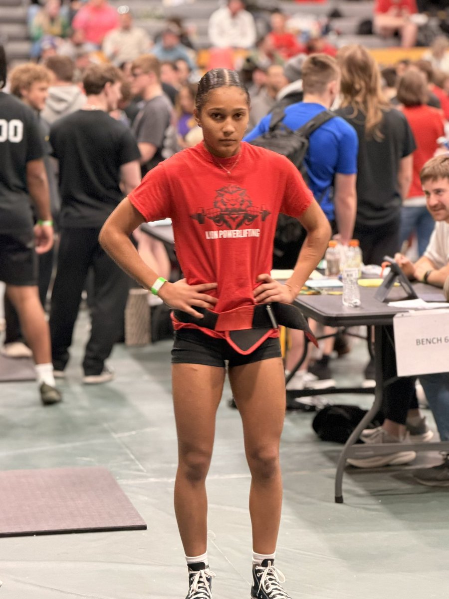 Ava_Shelley16's tweet image. 1ST MEET OF THE SEASON!
🥇 230lbs squat PR❗️ 
🥈 105lbs bench
🥇 135lbs clean PR❗️
🥇 overall
@ 115lbs
Focused on building more strength and power every day💪🏾
@TOP_D1RECRUITS @LineDsoftball @DfwSho
@DiamondAddicts @CoastRecruits
@MidwestPremierS
@TopPreps 
@Select16Zagozda