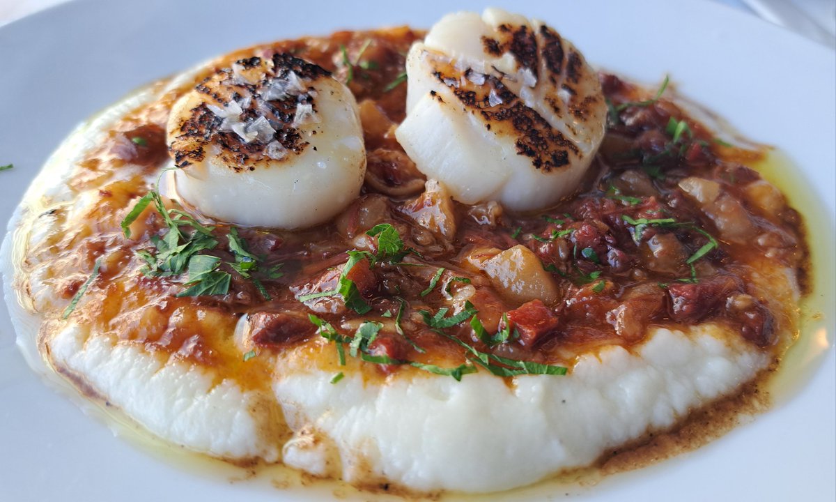 🐶🐶🐶🐶Joan Besson tweet media