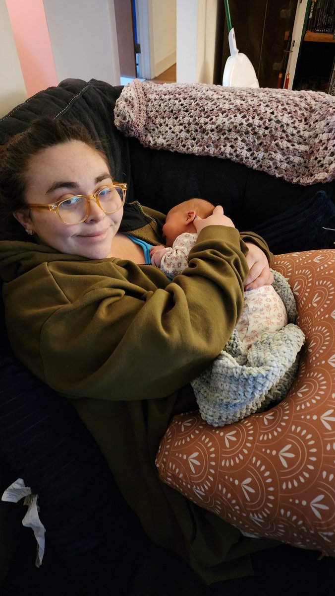 Alyssa Hazel, Page Turner tweet media