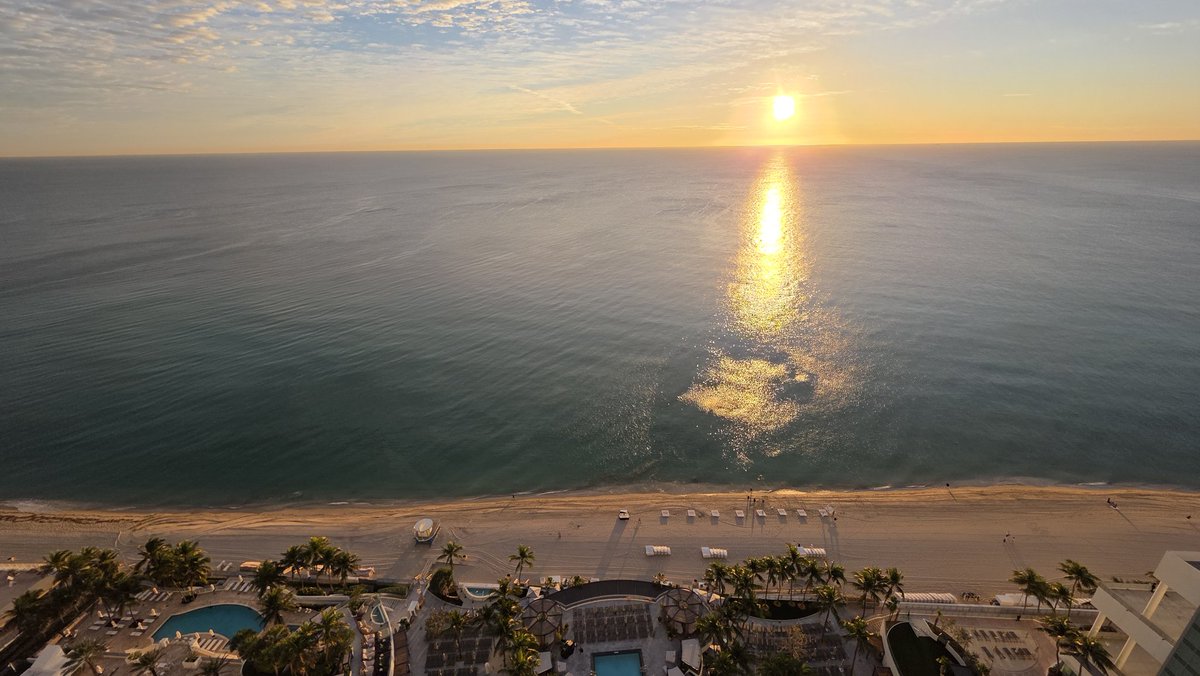 Nutty Bar Trading tweet media