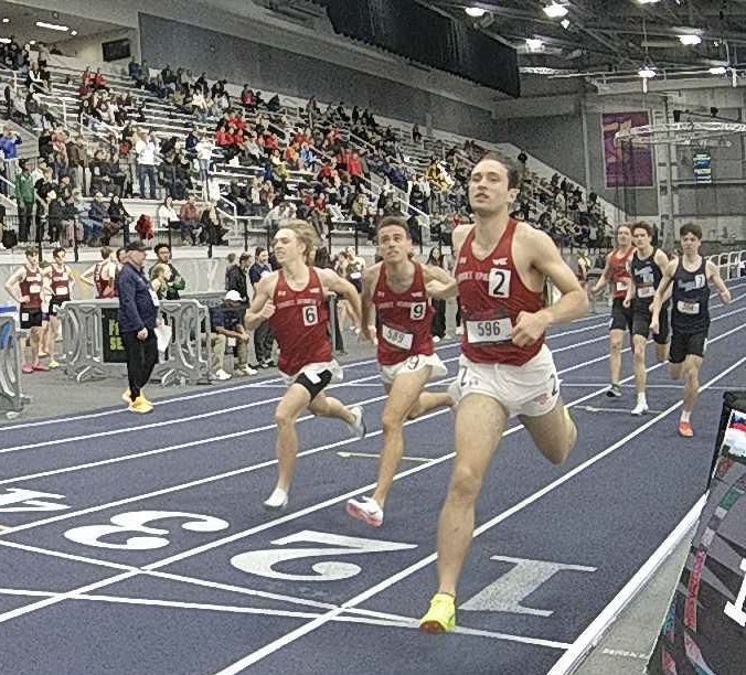 Gaels finish 1-2-3 in the 800m! Alan Solari in 1st, Spencer Wirshing in 2nd and Jason Habash in 3rd! Freshman Anthony Sharp takes home 9th as the fourth Gael in the top-10! #GaelsRise