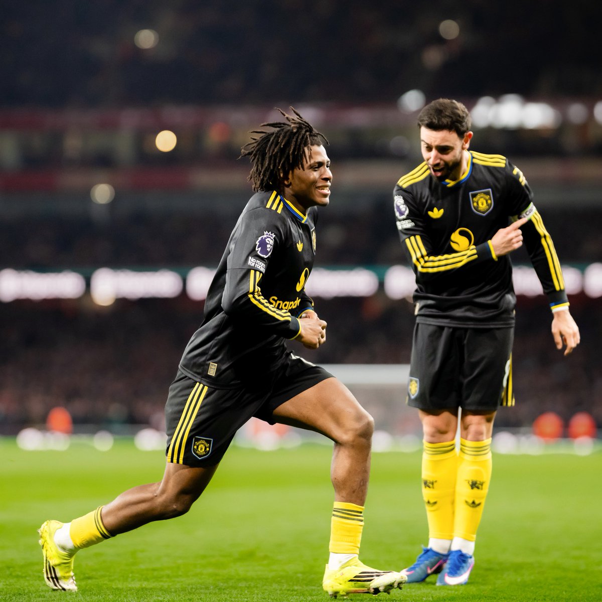 If you are a football fan seeing this now, hit the follow button, rts for a quick follow back🔴