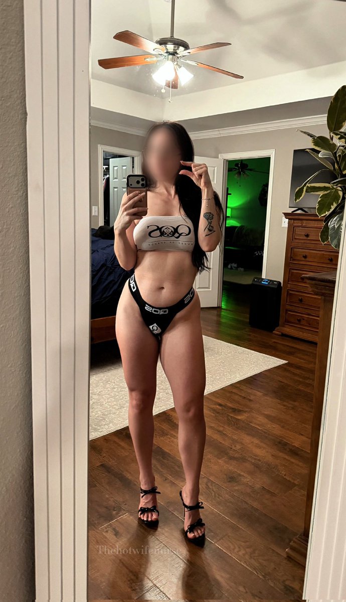 thehotwifenurse's tweet photo. Just a reminder for all of my cucks that I'm BBC only and you'll only ever be able to watch as I get the cocks I deserve https://t.co/hlYcxlZntx