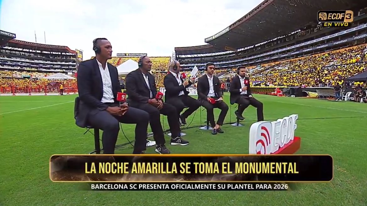 PuntajeIdealEC's tweet image. ⚽️🇪🇨 #ECDF con la previa de la #NocheAmarilla2026 desde el estadio Monumental Banco Pichincha.
