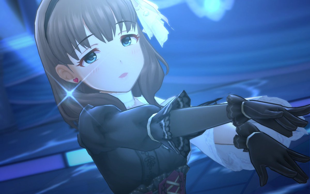 The_Chikafag's tweet image. I always knew you couldn't trust someone who was obsessed with yuri.