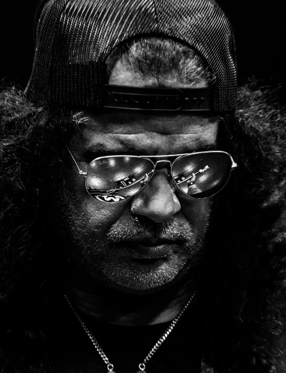 Slash News tweet media