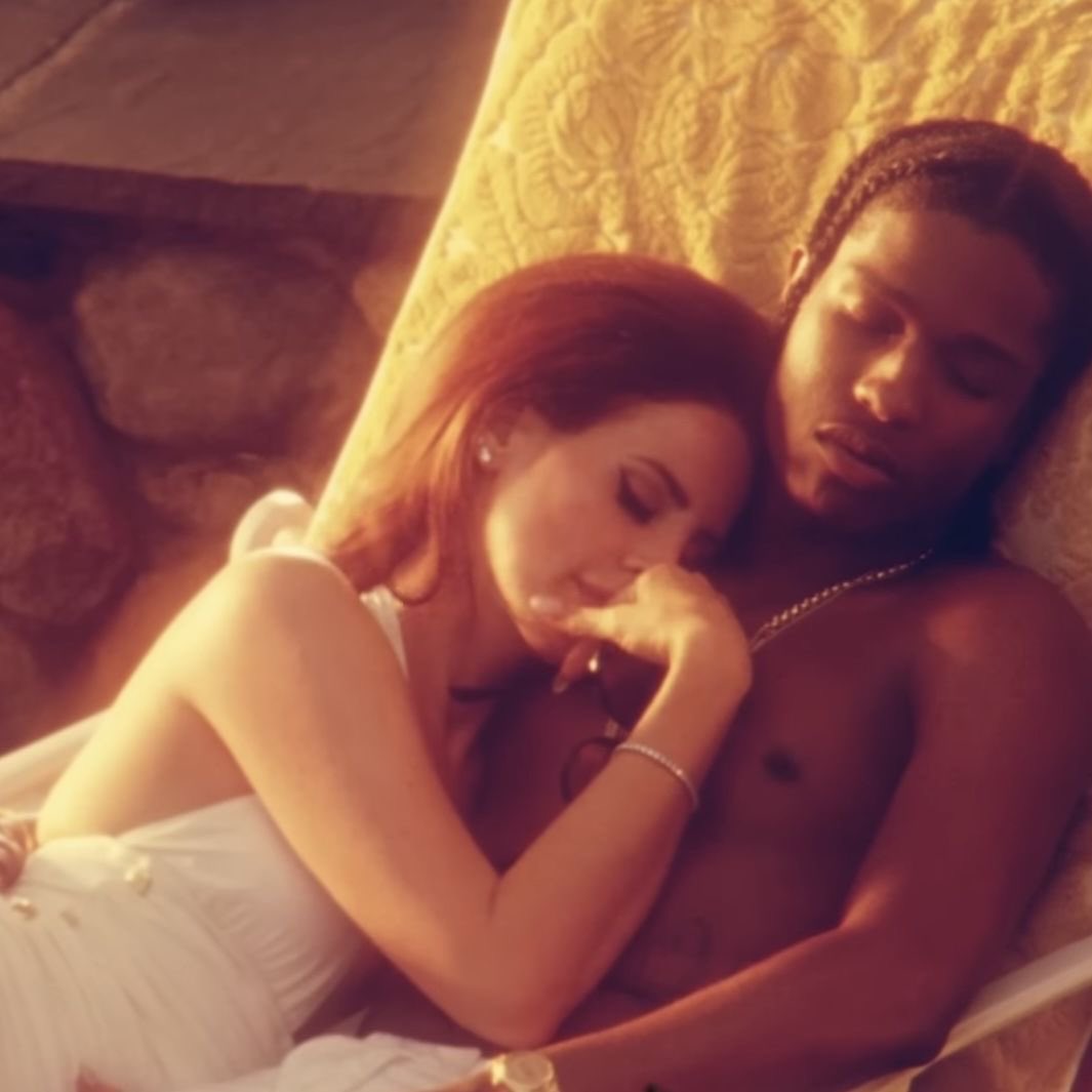 updatecultura's tweet photo. A$AP Rocky afirma que Lana Del Rey foi uma das pioneiras a entrar no universo do Tumblr. https://t.co/p2VpEFr3Jz