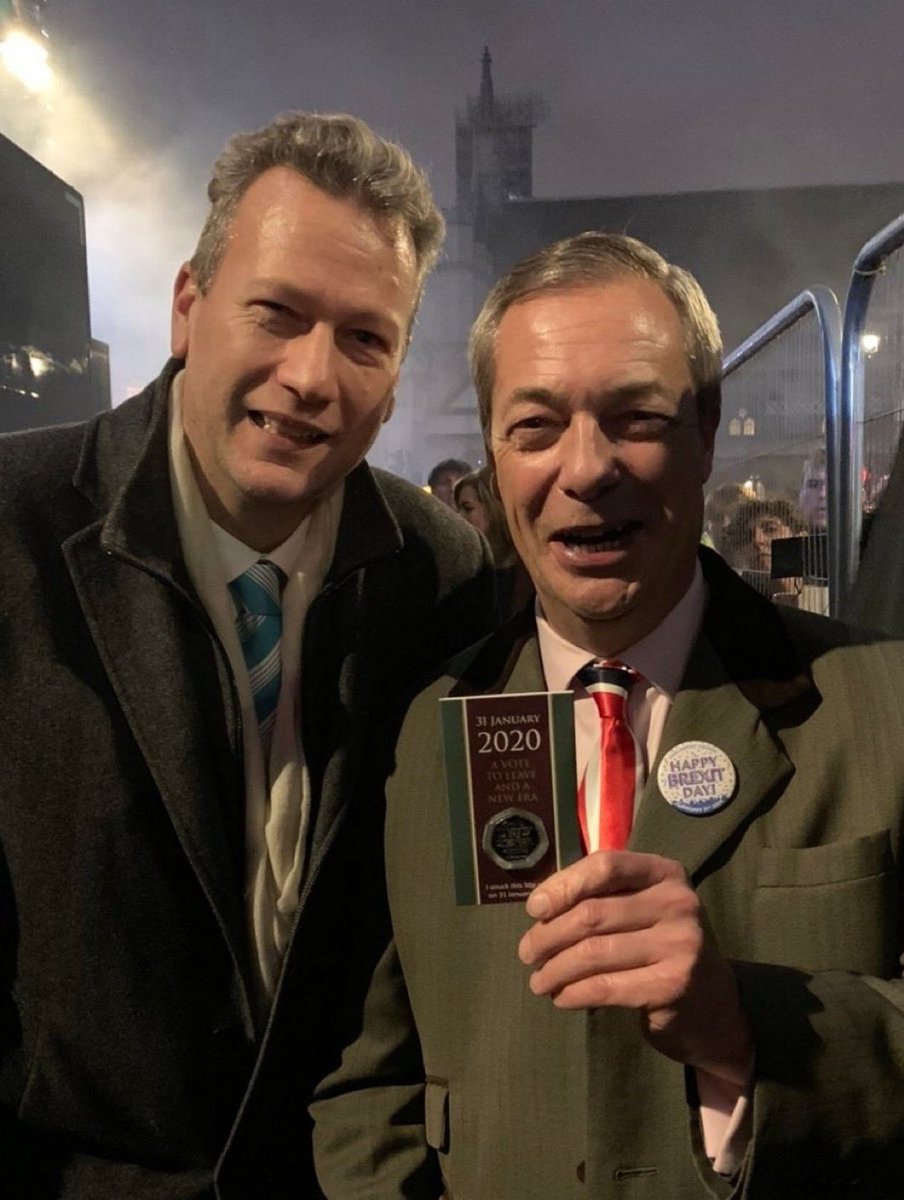 <a href="/Gabriel_Pogrund/">Gabriel Pogrund</a> <a href="/metpoliceuk/">Metropolitan Police</a> how are you not investigating this 🤷🏻‍♂️