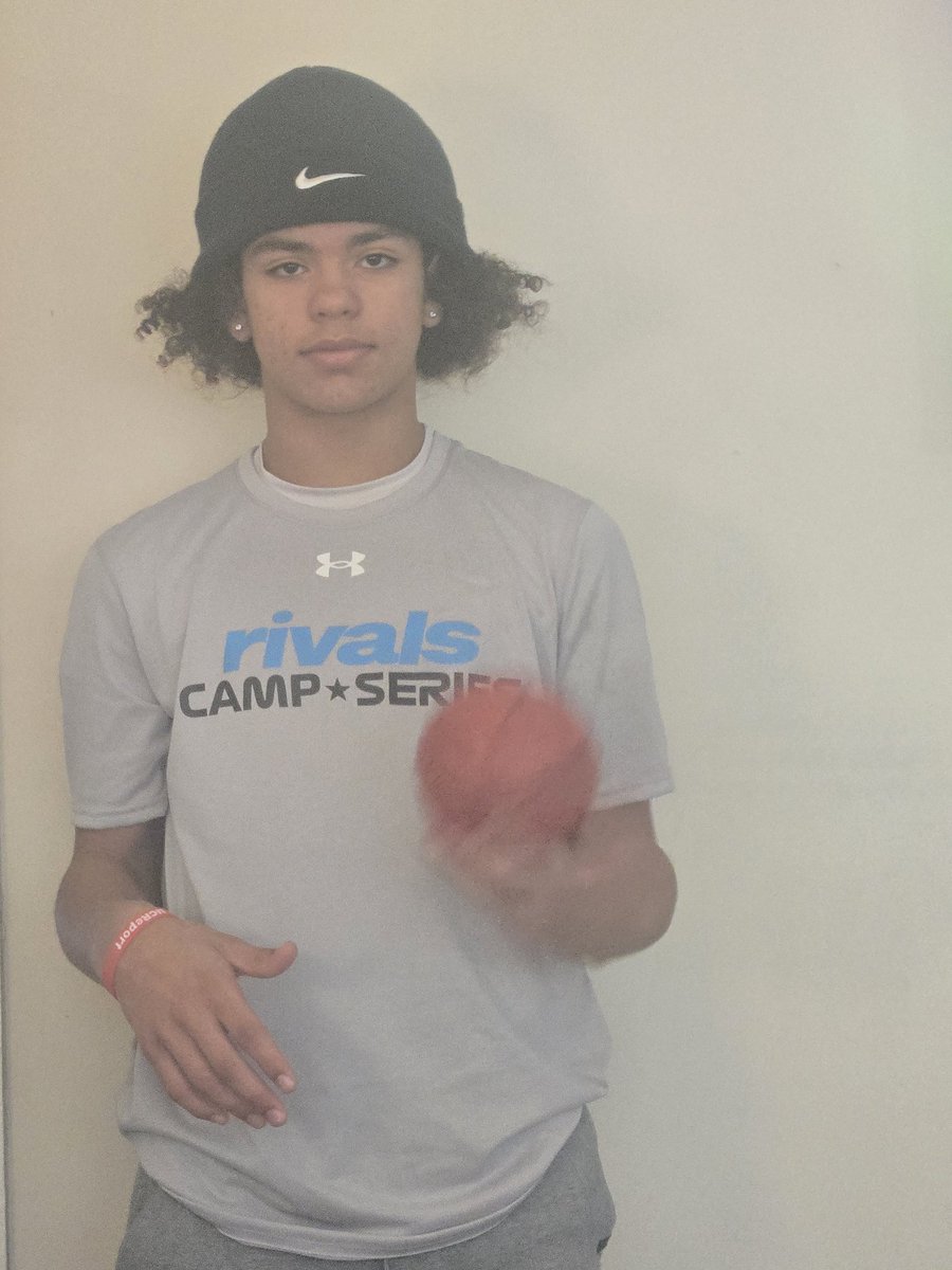 ZayBoogieSmith's tweet photo. First Rivals camp in the books. Grateful for the opportunity to compete, learn, and get better against top talent. Just the beginning. 🏈💯 #QBWork
@CoachSmittyC @SmittyGrider @DamianD10792872 @CoachBrusnon @QBUniverseQBU https://t.co/01RbJsD7wj