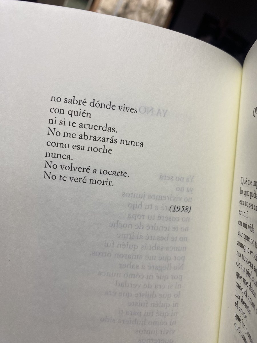 gojauregui's tweet photo. Idea Vilariño en el Perro Librazo. Lean este poema. https://t.co/ZQBJkpDHaJ