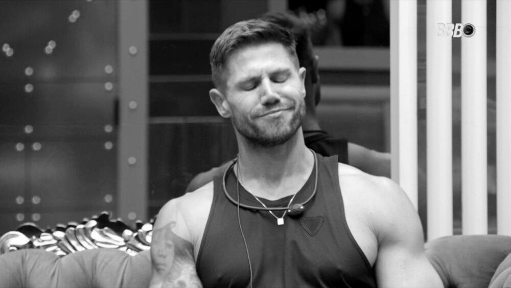 O eliminado da semana perfeito, eu quero Jonas na rua para aprender que caráter é bom e todo mundo gosta. 

#ForaJonas #bbb26