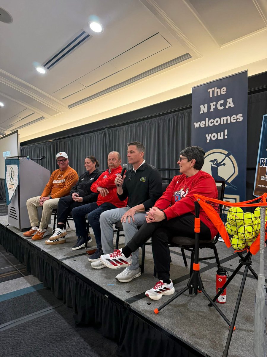 Prairie Grove Tigers Varsity Softball tweet media