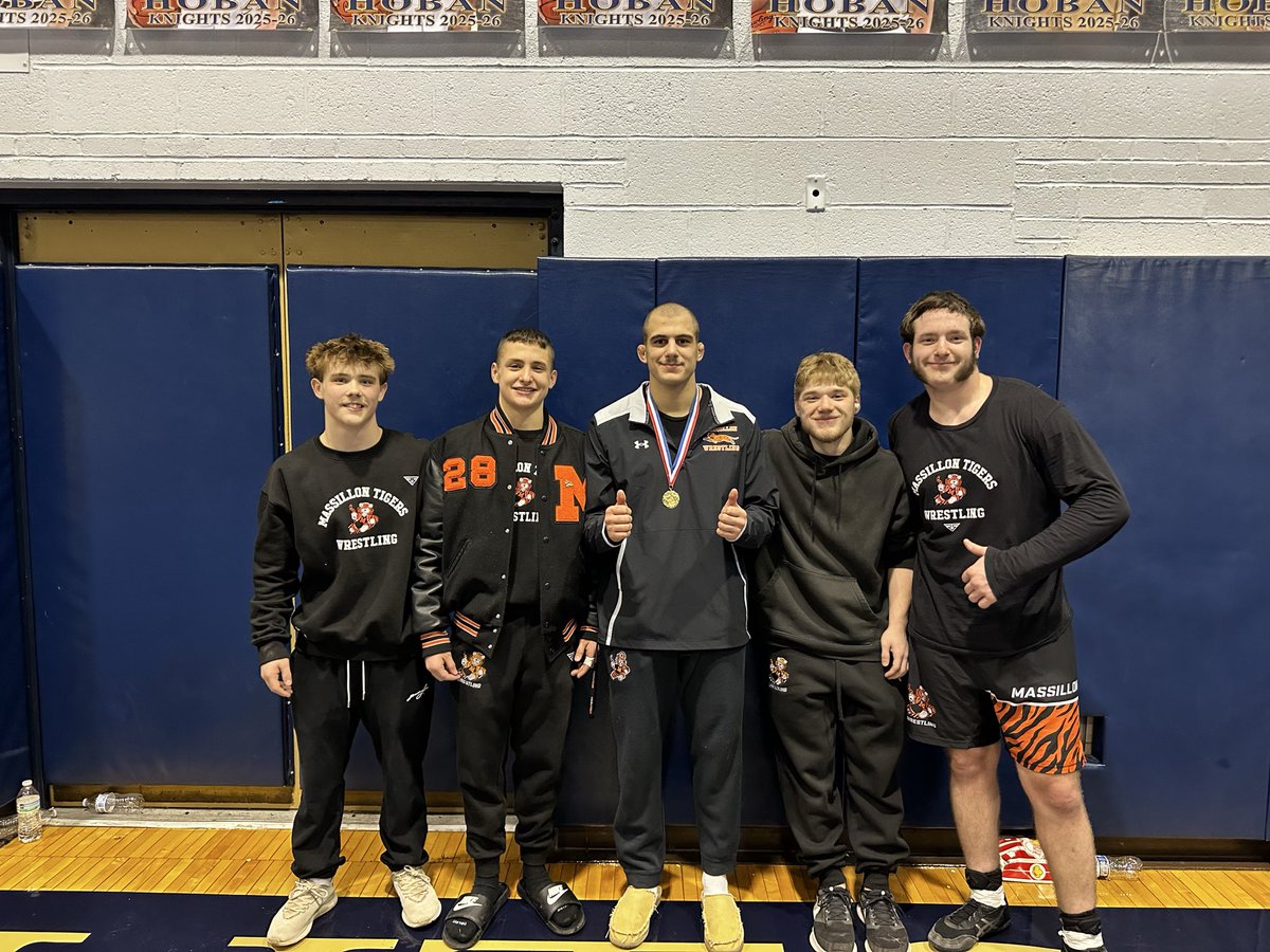 ObieWrestling's tweet photo. Congratulations to these guys at the Hoban Invitational!

Francesco Salvino-CHAMPION
Wyatt Porter-4th
Spencer Roehlig-7th
Jackson Dean-8th 
Gabe Lemon-8th

Thank you to our Sponsors:

Massillon CTE &amp; F.O.E. Eagles # 190 for your continued support and commitment to our program. https://t.co/hBsqvpItCb