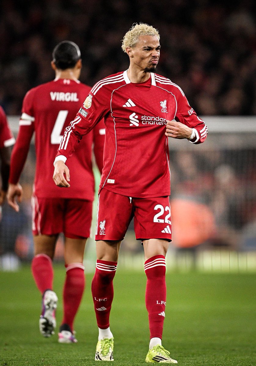 Ohsimple1's tweet image. The two men saving Arne Slot!😞 Well-done ballers❤️💯.