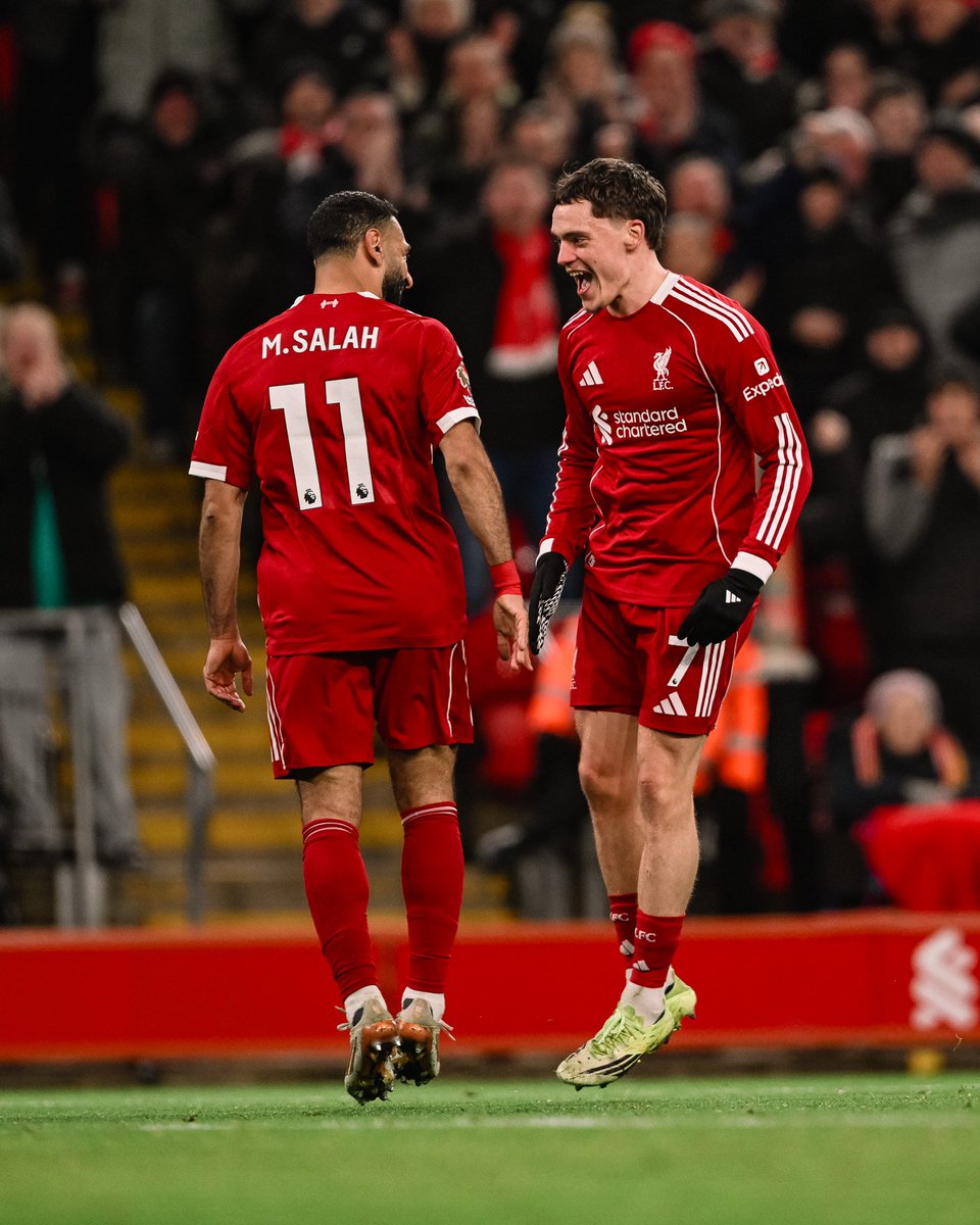 CaminhantesLFC's tweet photo. 📺 A partida entre Liverpool e Manchester City pela Premier League, será transmitida na ESPN e Disney+ no Brasil.

O confronto acontece em Anfield no próximo domingo, às 13h30 (horário de Brasília).

#LIVMCI https://t.co/Q0qFJ3mGI5