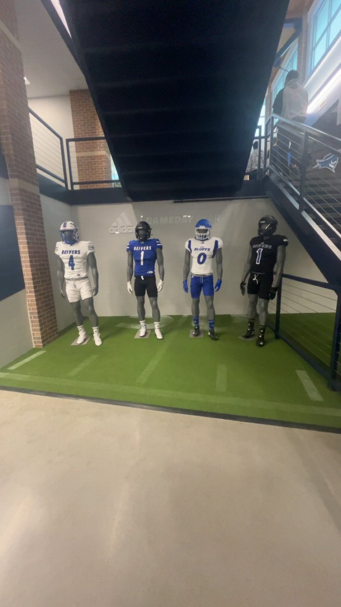 davis_nels's tweet photo. Had a great visit at the university at IowaWestern
@IowaWesternCC 
@PrepRedzone 
@PrepRedzoneIA 
@chriskolarevic 
@LevelUp7on7 https://t.co/JO3fWwcQ6L