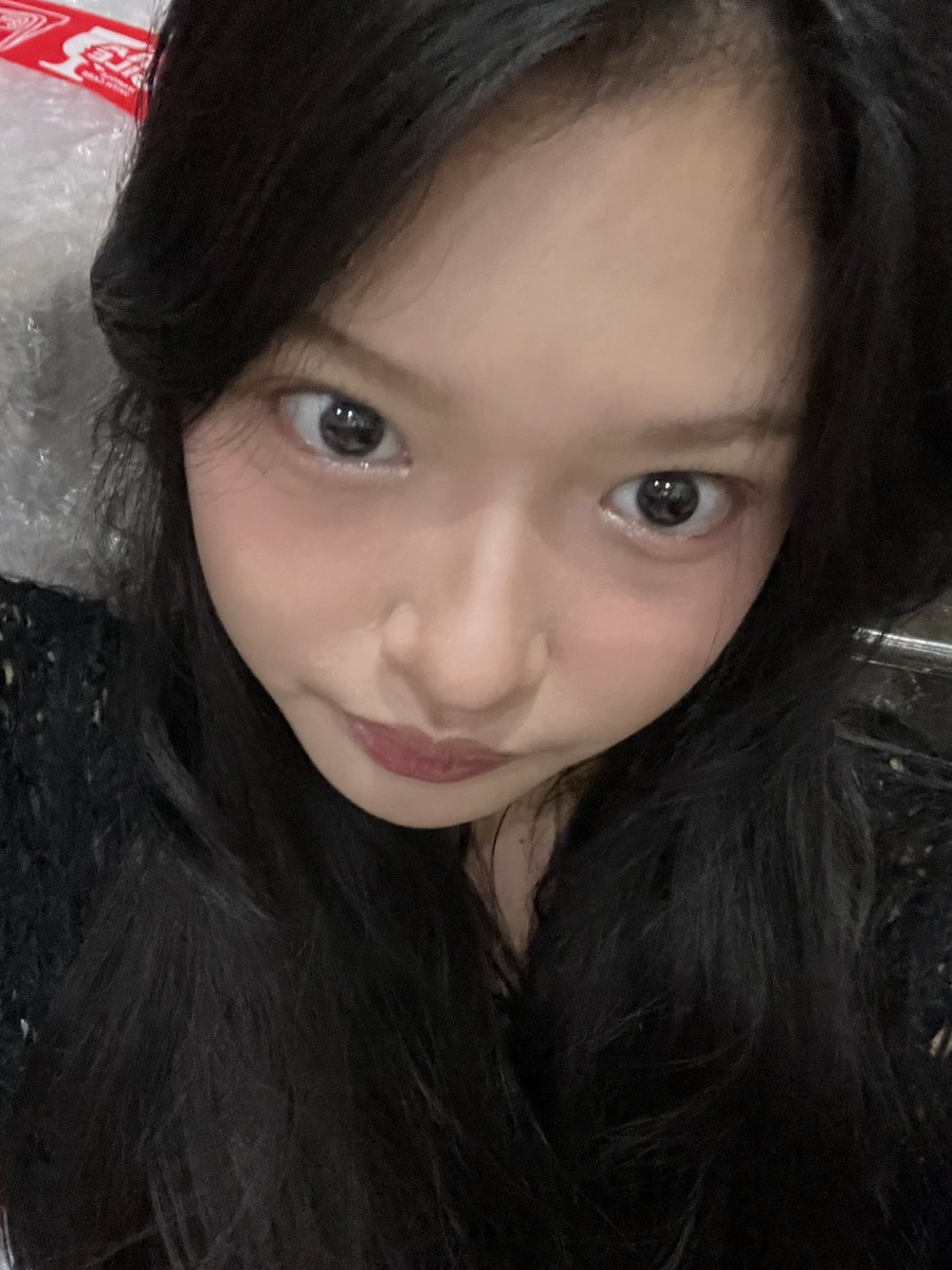 Celline Thefani tweet media