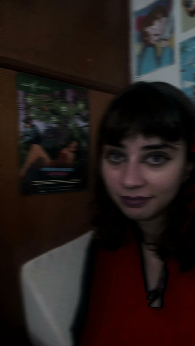 Beabe0's tweet image. Eu quando sou muito fã de saneamento básico o filme