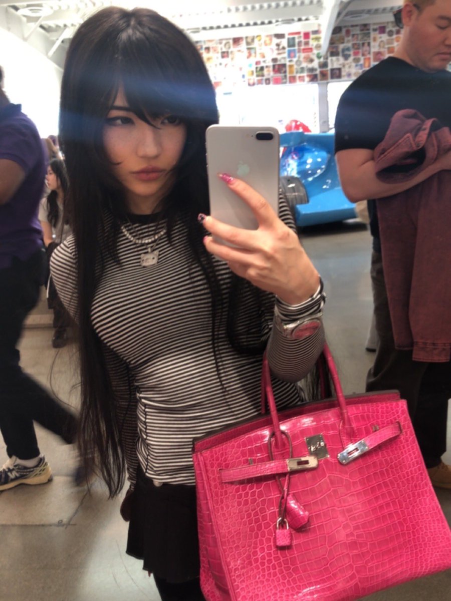 angellekah's tweet image. nausea when anxiety