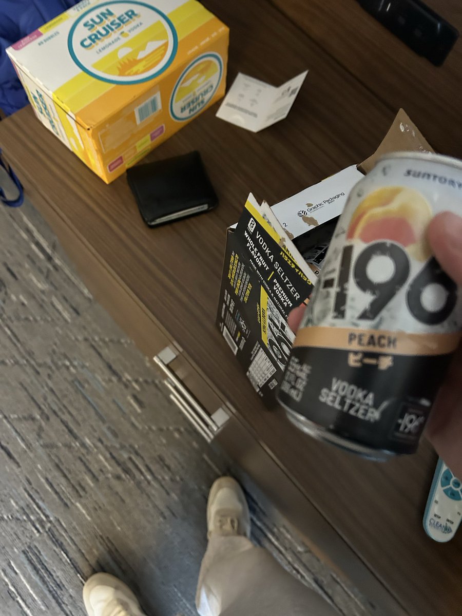 treesbets's tweet image. Mind if a white boy says “Kon'nichiwa” these are goat’d by the way