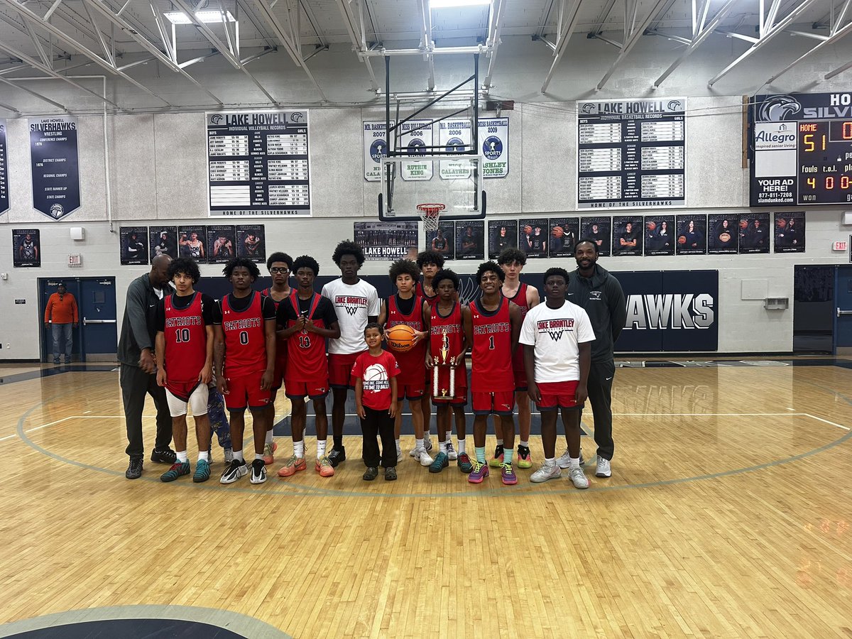 Coach Cuff tweet media