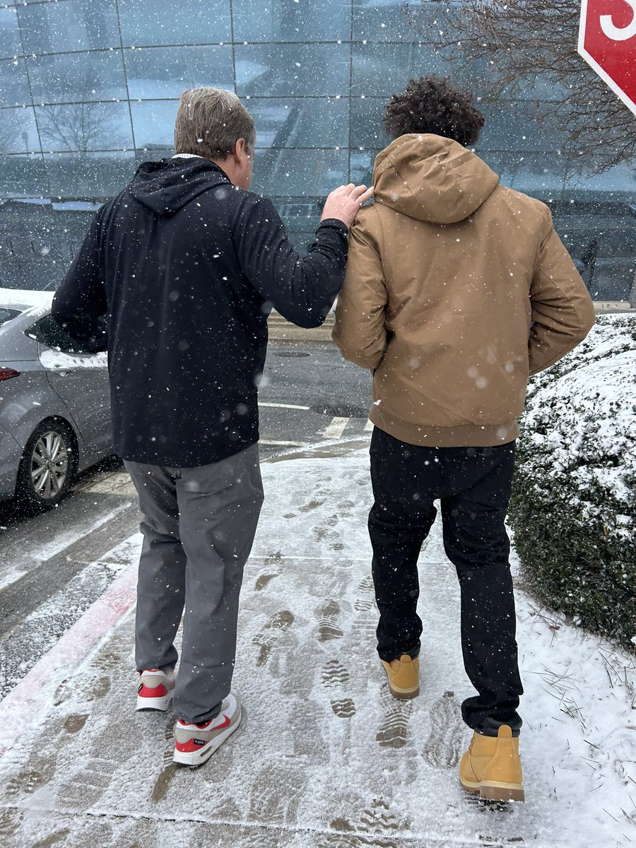 Elias Pearl 4⭐️ | ATH | tweet media