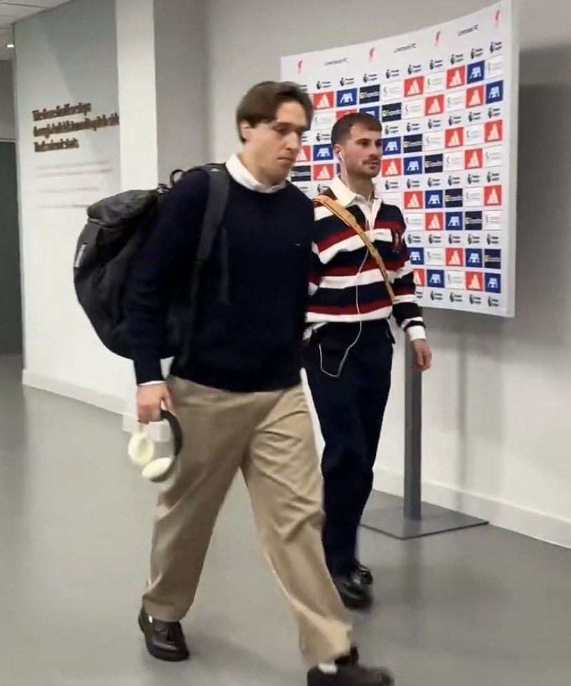 "Just been tossing the pill about with Chuggsy"