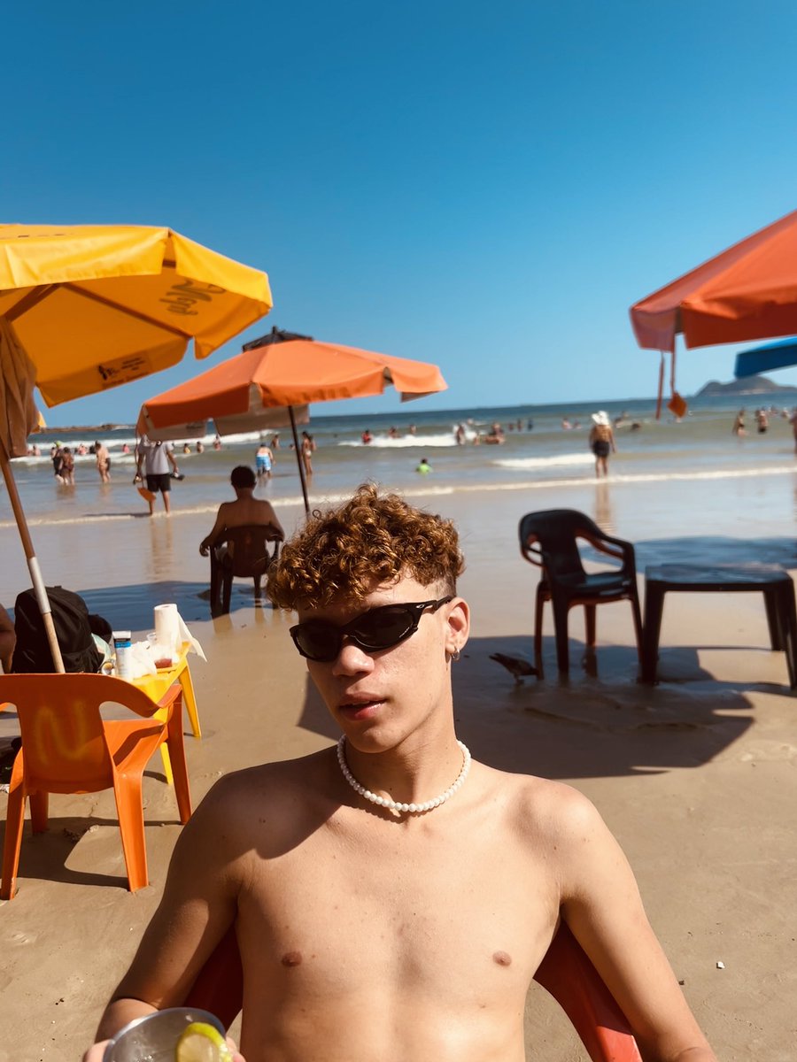 Matchaias tweet media