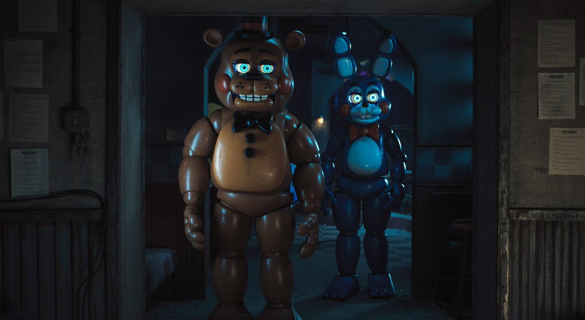 Noticias FNaF Película 2!
La peli de Five Nights at Freddy’s 2 termina su recorrido en cines en Estados Unidos con 127,73 millones de dólares - 9,54 millones menos que la primera película

A nivel mundial, la película ha recaudado ya 238,69 millones de dólares, con un presupuesto