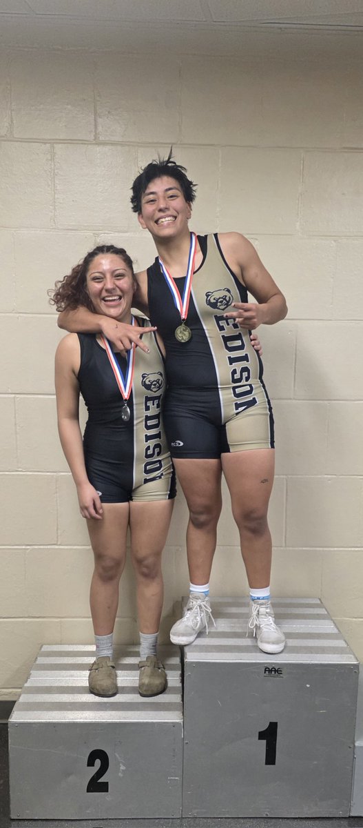 Coach_JDel's tweet image. I'm as proud as one can be of two of the hardest working athletes I've ever had the opportunity to Coach! 
District Gold and Silver going back to EHS🙌🏼
#RegionalsBound #GoGolden