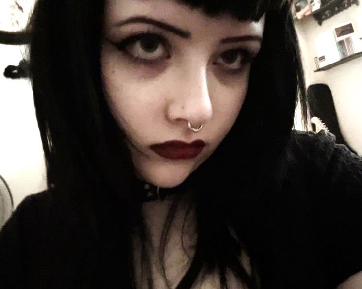 Emmamcastillo's tweet photo. send me some money you dirty dog #paypig #sugarbaby #sugardaddy #gothmommy https://t.co/WRA9DDZX51