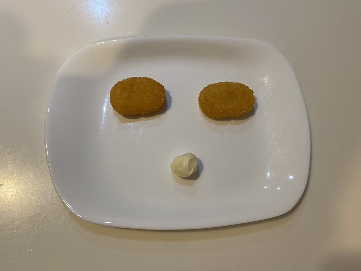 kancho_7's tweet image. マイチェン前の #どーもくん 顔の #Z のほうがカッコいいと思う私は少数派らしい

#コロッケ #顔シリーズ
#フェアレディZ