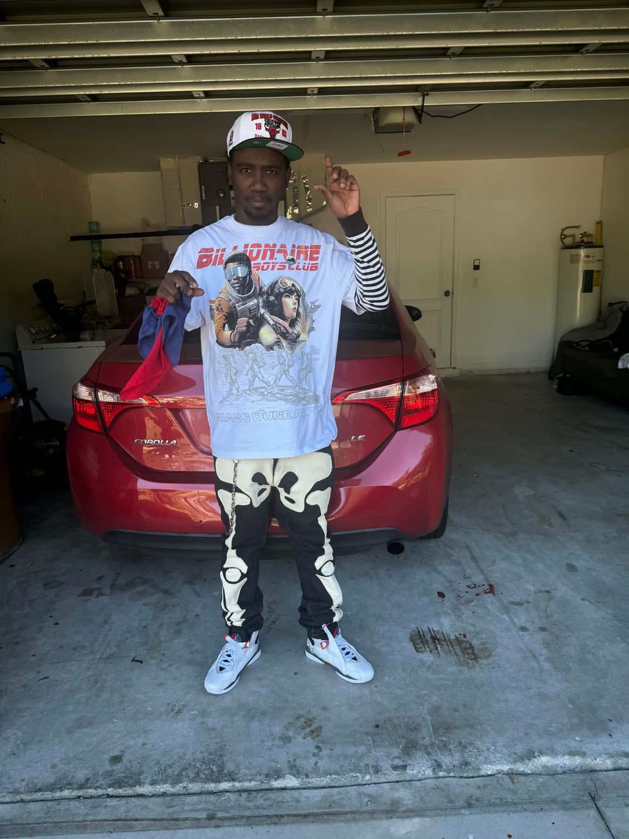 zoelifewash's tweet photo. Wen I Die Remember Me As Da Flyest Haitian 🦅🇭🇹💤 https://t.co/BFvt2z6Ee2